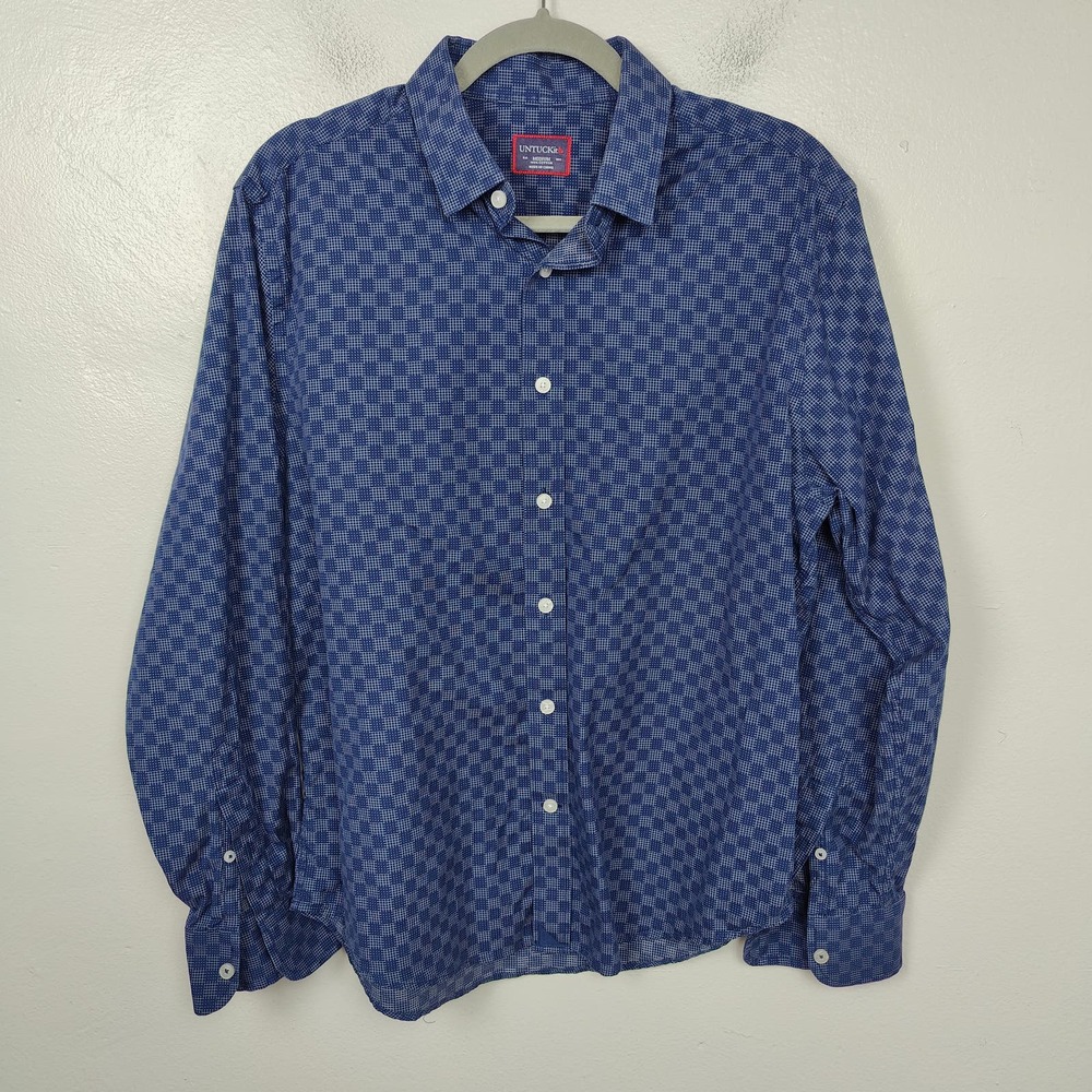UNTUCKit Blue Checkered Casual Button Down Shirt